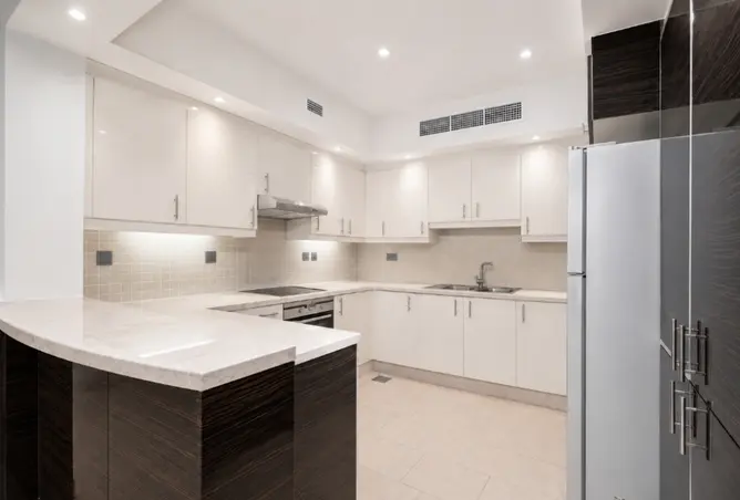 63701302 - Property Image 3