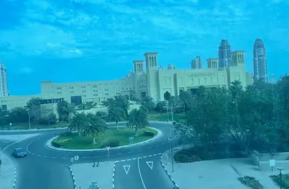 شقة - 2 غرف نوم - 3 حمامات للبيع في برج زجزاج  ب - أبراج زجزاج - الخليج الغربي - الدوحة