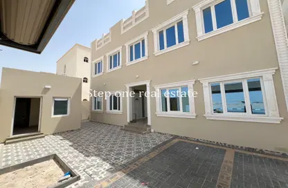 Villa - 7 Bedrooms - 7+ Bathrooms for rent in Al Kheesa - Al Kheesa - Umm Salal Mohammed