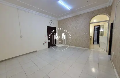 فيلا - 1 حمام للايجار في شارع النعيجة - النعيجة - الدوحة