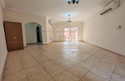 Apartment - 2 Bedrooms - 2 Bathrooms for rent in Bu Hamour Street - Abu Hamour - Doha