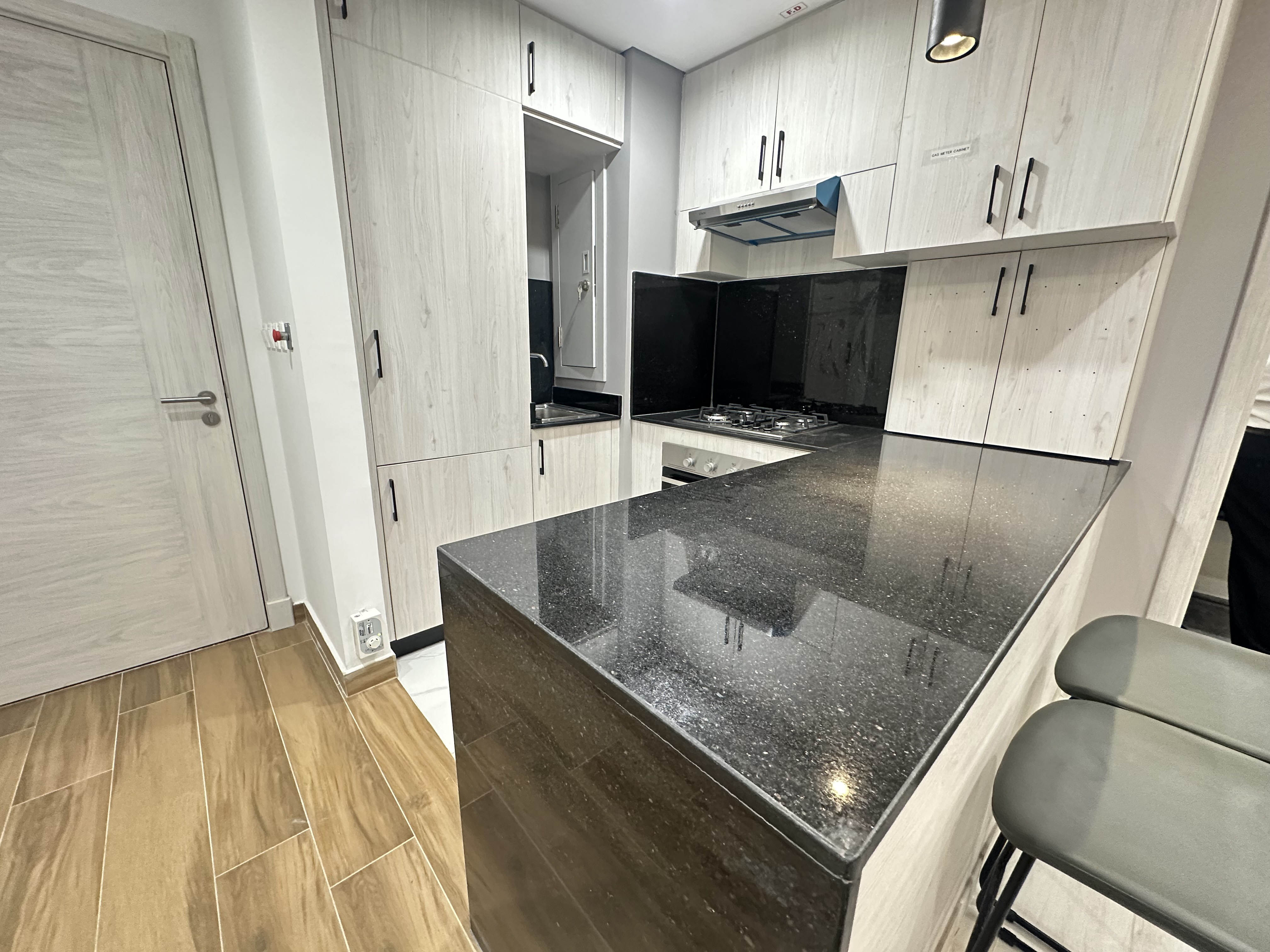 1 Bedroom |Including Bills Furnished | City View thumbnail 5