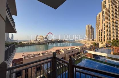 Apartment - 1 Bedroom - 1 Bathroom for rent in Abraj Bay - Abraj Quartiers - The Pearl Island - Doha