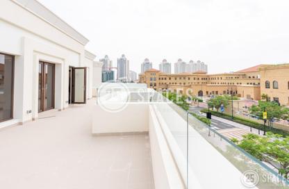 Villa - 4 Bedrooms - 5 Bathrooms for rent in Giardino Gardens - Giardino Villas - The Pearl Island - Doha