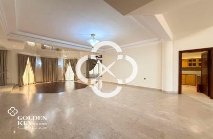 Villa - 5 - 5 for rent in West Bay Lagoon Villas - West Bay Lagoon - West Bay Lagoon - Doha