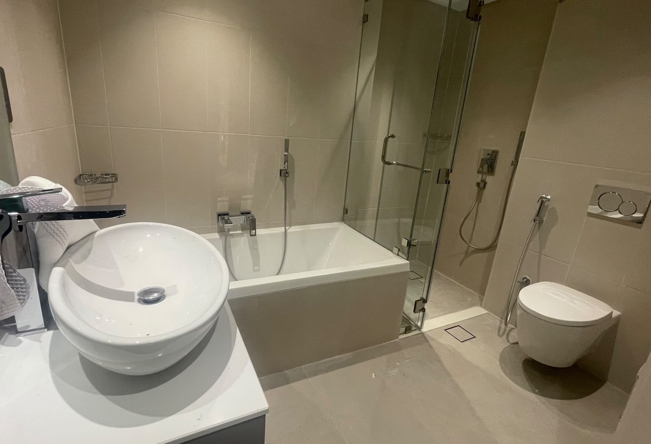 2 Bedroom WestBey Hotel Apartment Including Bills thumbnail 4