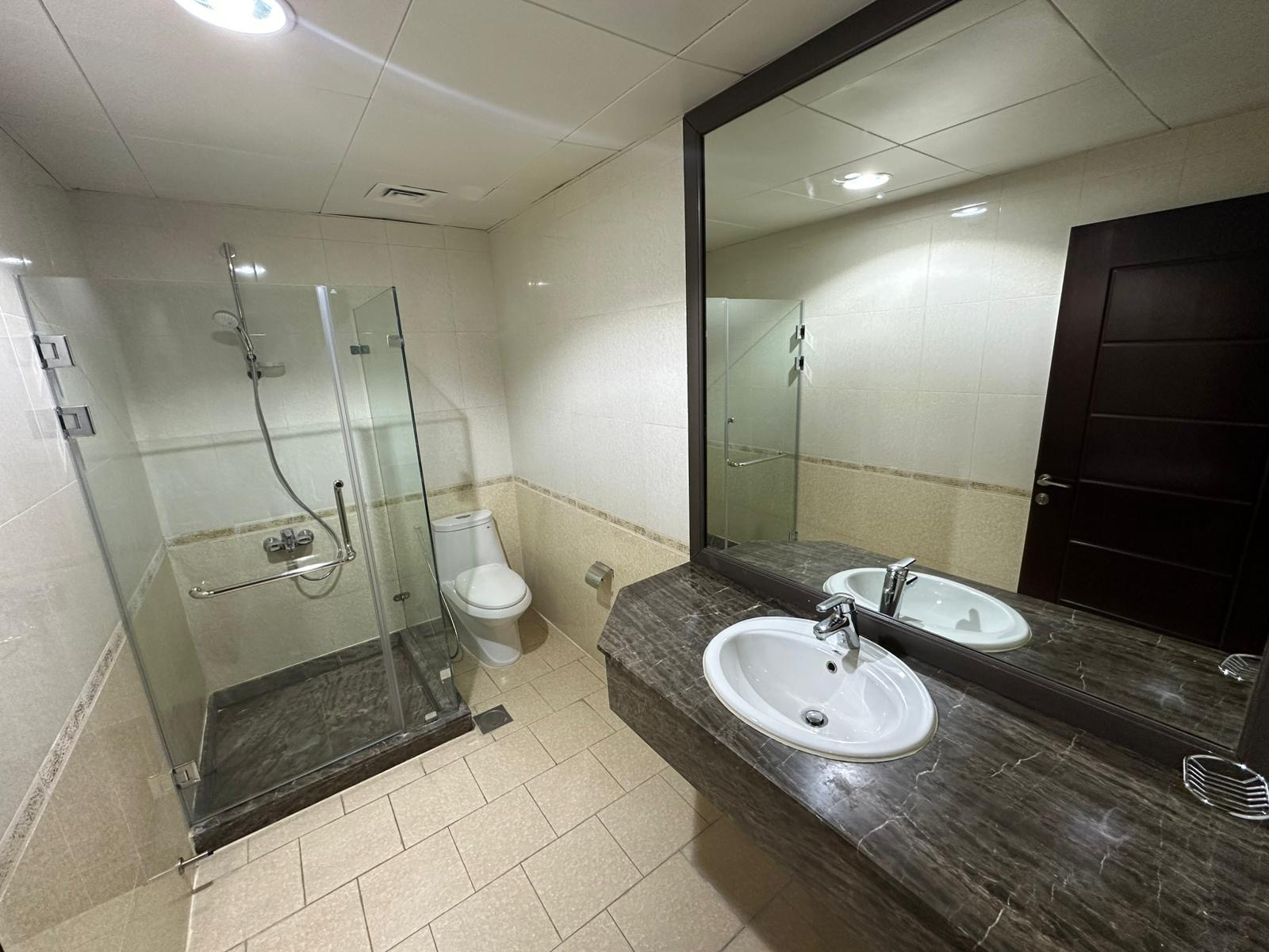 BEST DEAL FULLY SEE VEIW STUDIO WITH FURNITURE thumbnail 3