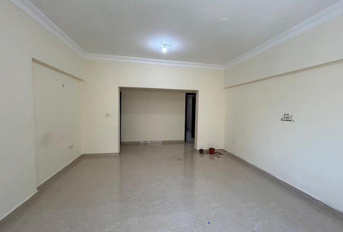 2ObjscBR4Fs - Property Image 2