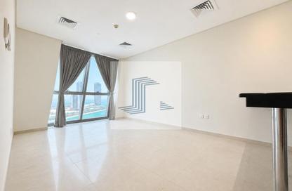 Apartment - 2 Bedrooms - 2 Bathrooms for rent in Legtaifiya Lagoon - West Bay - Doha