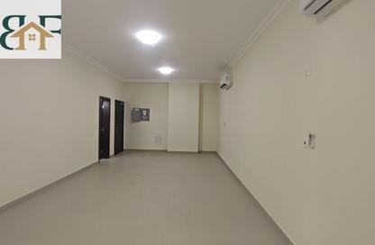 Apartment - 3 Bedrooms - 3 Bathrooms for rent in Fereej Bin Mahmoud North - Fereej Bin Mahmoud - Doha Apartment - 3 Bedrooms - 3 Bathrooms for rent in Fereej Bin Mahmoud North - Fereej Bin Mahmoud - Doha