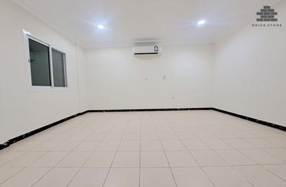Apartment - 3 Bedrooms - 3 Bathrooms for rent in Muntazah 37 - Al Muntazah - Doha
