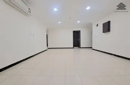 شقة - 3 غرف نوم - 3 حمامات للايجار في منتزه 37 - المنتزه - الدوحة