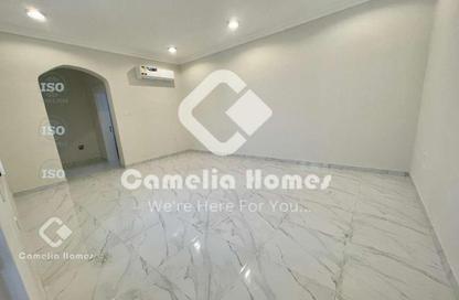 Compound - 4 Bedrooms - 4 Bathrooms for rent in Muraikh - AlMuraikh - Doha