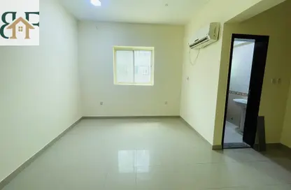 شقة - 2 غرف نوم - 2 حمامات للايجار في منتزه 70 - المنتزه - الدوحة