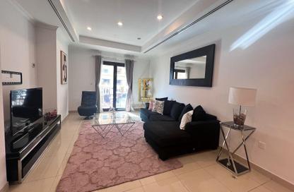 Apartment - 2 Bedrooms - 3 Bathrooms for rent in West Porto Drive - Porto Arabia - The Pearl Island - Doha