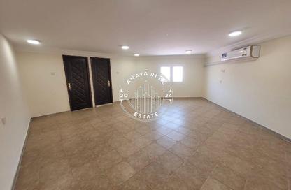 Villa - 1 Bedroom - 1 Bathroom for rent in Legtaifiya Lagoon - West Bay - Doha Villa - 1 Bedroom - 1 Bathroom for rent in Legtaifiya Lagoon - West Bay - Doha