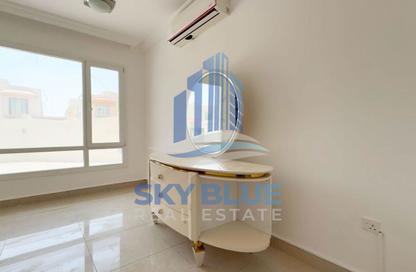 Apartment - Studio - 1 for rent in Bu Hamour Street - Abu Hamour - Doha