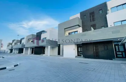 Compound - 3 Bedrooms - 3 Bathrooms for rent in Al Sadd Road - Al Sadd - Doha