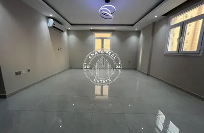Apartment - 2 Bedrooms - 2 Bathrooms for rent in Fereej Abdul Aziz - Fereej Abdul Aziz - Doha