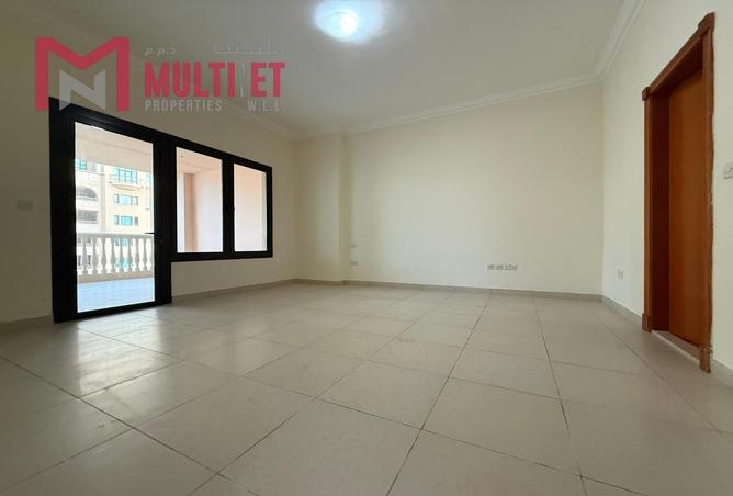 1027765 - Property Image 3