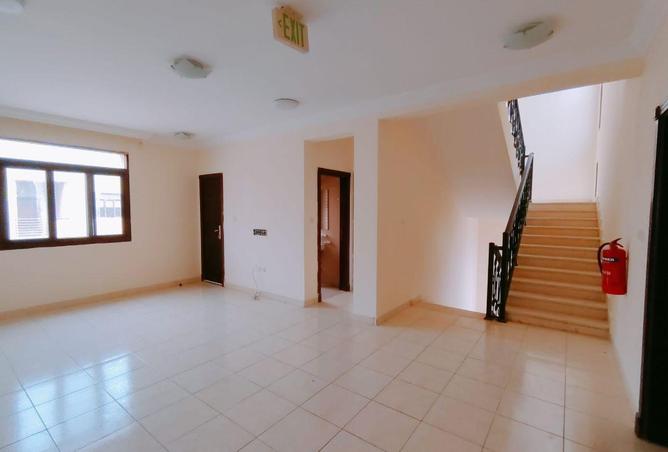 1027776 - Property Image 2