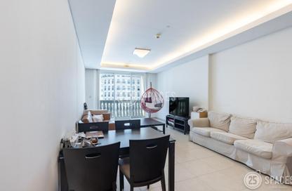 Apartment - 1 - 2 for sale in Viva West - Viva Bahriyah - The Pearl Island - Doha