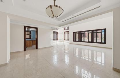 Townhouse - 4 Bedrooms - 5 Bathrooms for rent in Porto Arabia Townhouses - Porto Arabia - The Pearl Island - Doha Townhouse - 4 Bedrooms - 5 Bathrooms for rent in Porto Arabia Townhouses - Porto Arabia - The Pearl Island - Doha