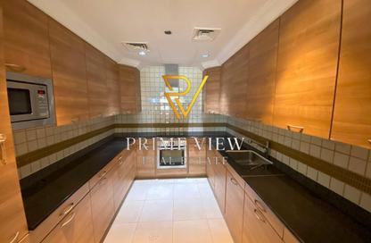 Apartment - 2 Bedrooms - 2 Bathrooms for rent in Two Porto Arabia - Porto Arabia - The Pearl Island - Doha
