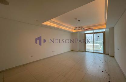 Apartment - 2 Bedrooms - 4 Bathrooms for rent in Crystal Residence - Gewan Island - The Pearl Island - Doha