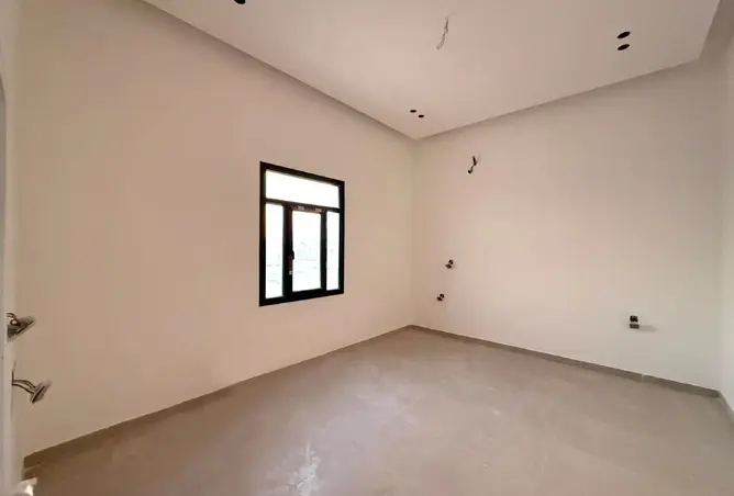 61560677 - Property Image 3