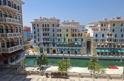 Apartment - 3 Bedrooms - 4 Bathrooms for rent in Nobili - Qanat Quartier - The Pearl Island - Doha