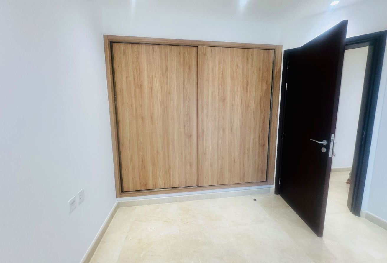 Brand new 2 BHK I UF I EXL I Pool & Gym I Foxhill thumbnail 6