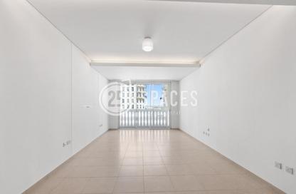 Apartment - 1 Bedroom - 2 Bathrooms for sale in Viva East - Viva Bahriyah - The Pearl Island - Doha