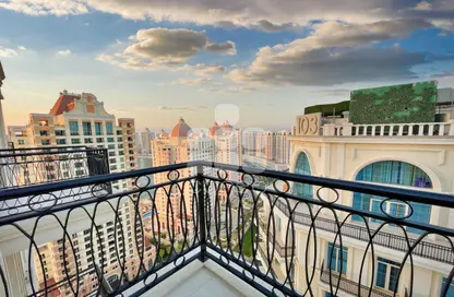 Apartment - 1 Bedroom - 2 Bathrooms for rent in Floresta Gardens - Floresta Gardens - The Pearl Island - Doha