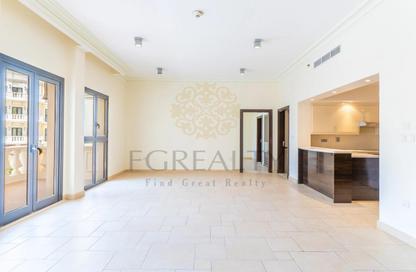 Apartment - 1 Bedroom - 2 Bathrooms for sale in Carnaval - Qanat Quartier - The Pearl Island - Doha