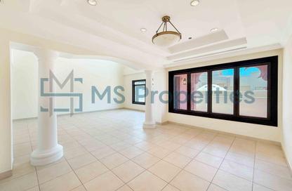 Townhouse - 4 Bedrooms - 3 Bathrooms for sale in East Porto Drive - Porto Arabia - The Pearl Island - Doha