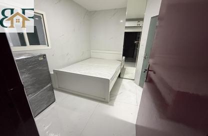 Apartment - Studio - 1 Bathroom for rent in Umm Ghuwailina 4 - Umm Ghuwailina - Doha