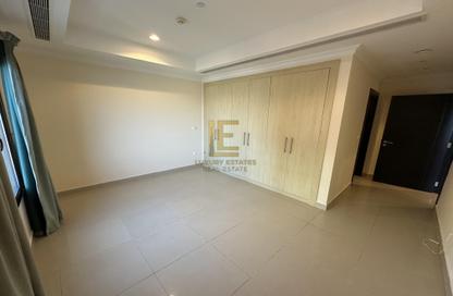 Apartment - 1 Bedroom - 2 Bathrooms for rent in West Porto Drive - Porto Arabia - The Pearl Island - Doha