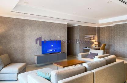 Apartment - 2 Bedrooms - 3 Bathrooms for rent in East Porto Drive - Porto Arabia - The Pearl Island - Doha