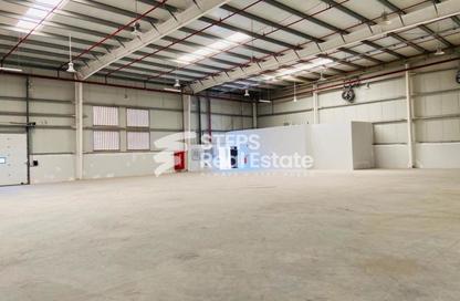 Warehouse - Studio - 1 for rent in Umm Salal Mahammad - Umm Salal City - Doha