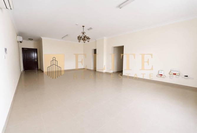57301957 - Property Main Image