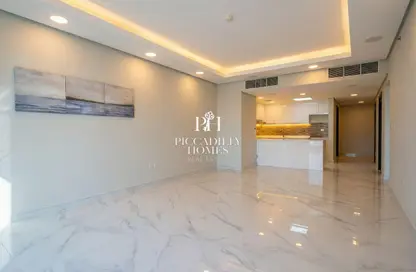 Apartment - 2 Bedrooms - 2 Bathrooms for rent in Rivan Building - Al Erkyah City - Lusail