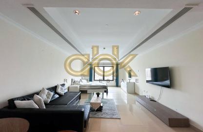 Apartment - Studio - 1 for rent in East Porto Drive - Porto Arabia - The Pearl Island - Doha