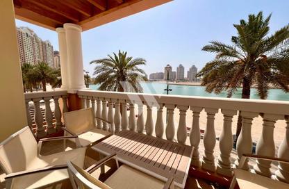 Apartment - 1 Bedroom - 2 Bathrooms for rent in East Porto Drive - Porto Arabia - The Pearl Island - Doha