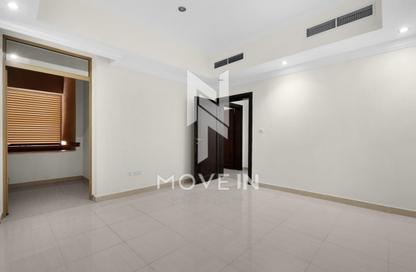 Apartment - 2 Bedrooms - 2 Bathrooms for rent in Al Sadd Road - Al Sadd - Doha