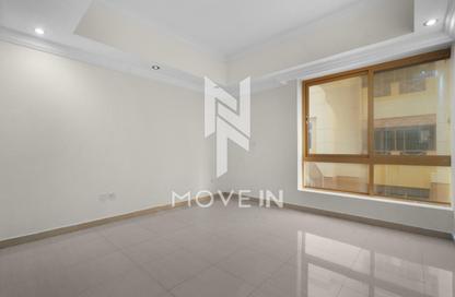 Apartment - 2 Bedrooms - 2 Bathrooms for rent in Al Sadd Road - Al Sadd - Doha