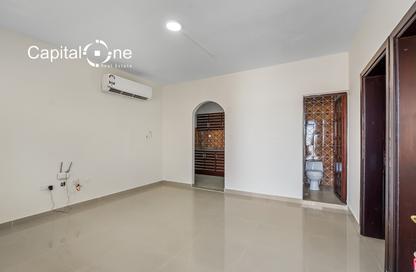 Apartment - 2 Bedrooms - 2 Bathrooms for rent in Bu Hamour Street - Abu Hamour - Doha