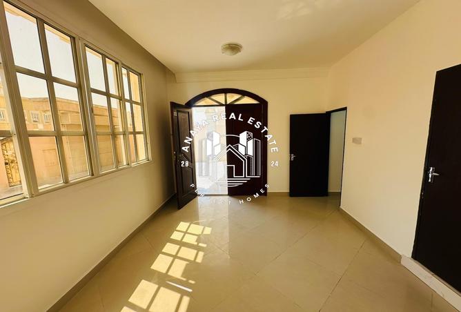 54828792 - Property Image 2