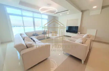 شقة - 2 غرف نوم - 3 حمامات للايجار في مبنى ريفان - الاركية سيتي - الوسيل