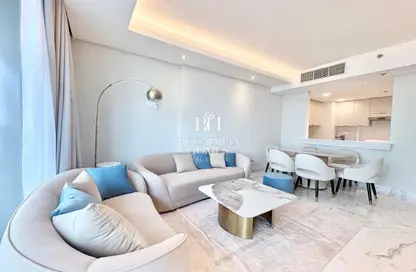 Apartment - 1 Bedroom - 2 Bathrooms for sale in Marina Tower 23 - Marina District - Lusail